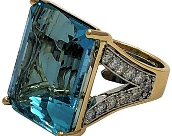 Large Aquamarine Gold and Diamond Ring