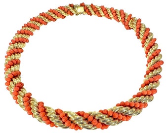 18K Yellow Gold Italian Mid-20th Century Coral Wrapped Rope Necklace