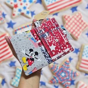 Porte-cartes de crédit en tissu Mickey Mouse patriotique du 4 juillet fait main avec porte-clés