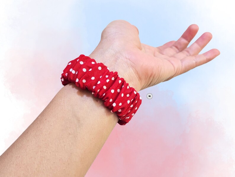 Polkadot Scrunchie Apple Watch Band: Handmade Cotton Fabric 5) Red