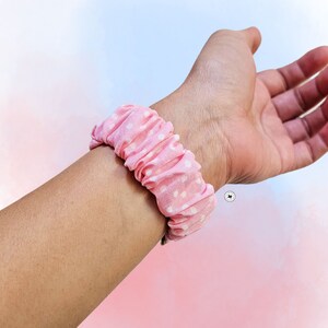 Polkadot Scrunchie Apple Watch Band: Handmade Cotton Fabric 2) Pink