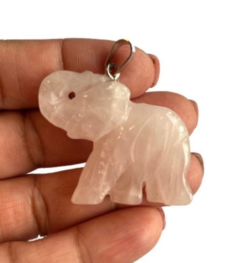 Pendentif éléphant En Aventurine Rouge - Pierre Semi-précieuse - Natural Stones - Neuf