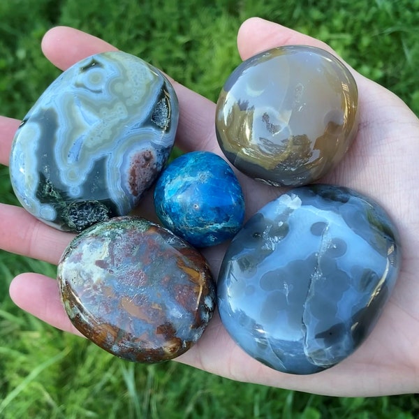 Discounted Palm Stones, Imperfect Crystals, Damaged Deals, Clearance Sale