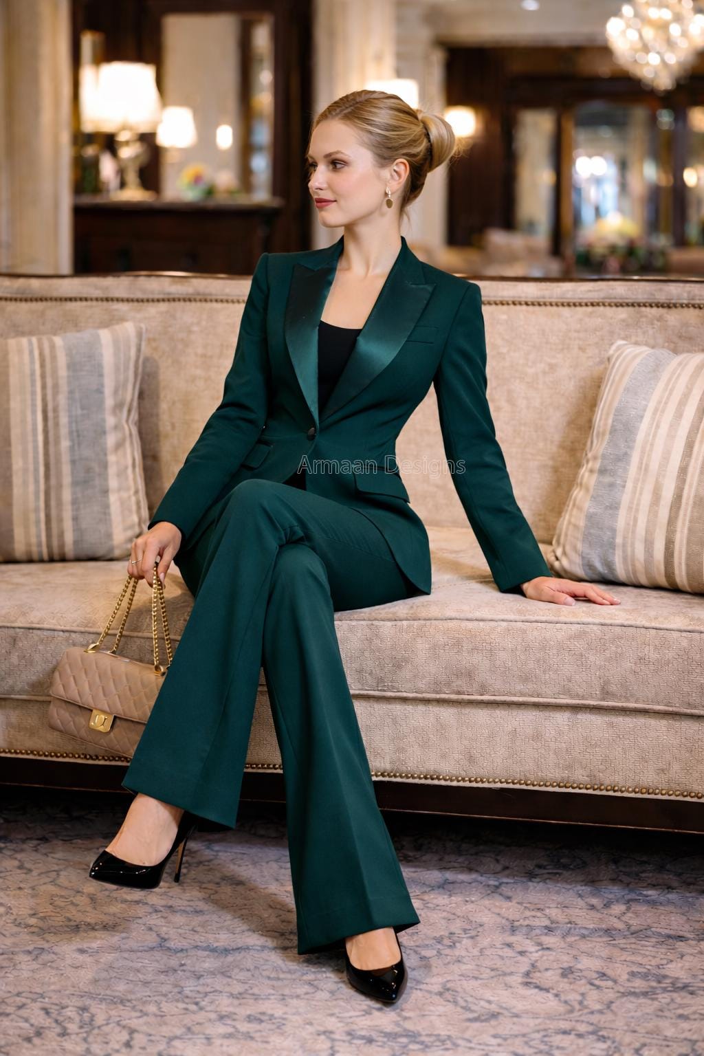 Women's Dark Emerald Green Two-piece Pantsuit, Satin Lapel Blazer