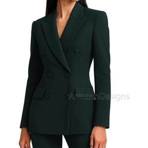 Women’s Dark Emerald Green Double Breasted Slim Fit Pantsuit, Women Green Suit, Premium Green Blazer, Double-Breasted Custom Suit.