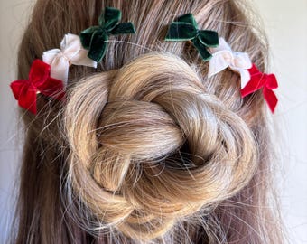 Red and green Christmas velvet bow hair clips (set of 2), holiday hair accessory