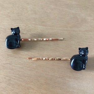 Black cat hair clips, spooky Halloween cat hair accessory, gift for cat lover