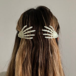 Halloween creepy skeleton hands hair clips with spooky glow in the dark option image 2