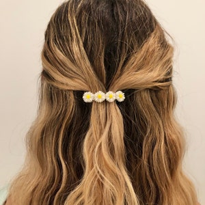 Tiny white daisy flower hair clip barrette, flower girl accessory