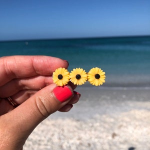 Tiny sunflower yellow daisy flower handmade hair clip barrette, flower girl accessory
