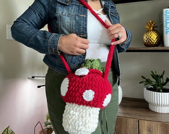 Handmade Crochet Mushroom Shoulder Purse. Crochet Mushroom Bag. Mushroom Purse. Shoulder Bag. Cottagecore. Fairycore. Toadstool.