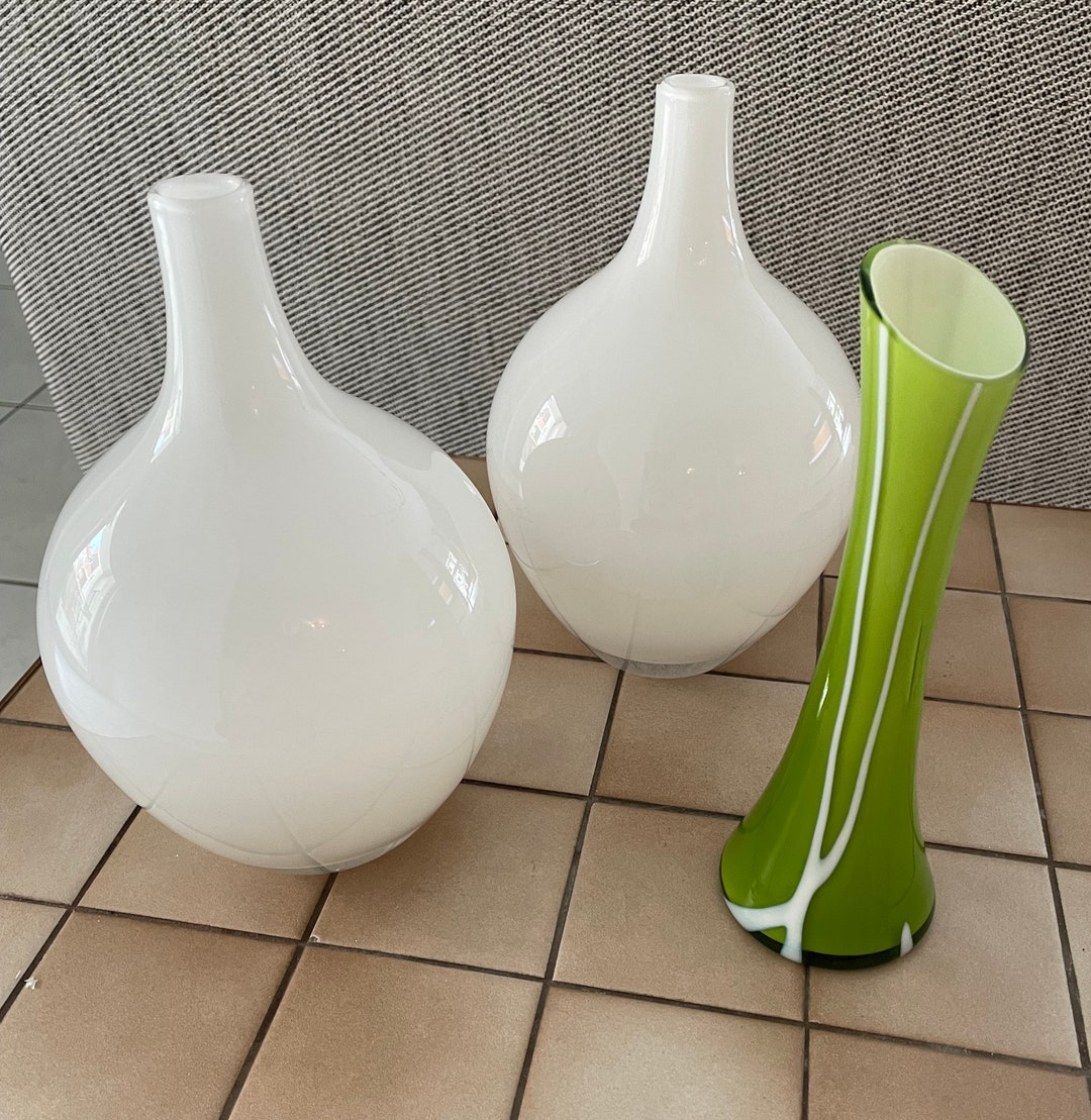 LOT DE 2 Vases IKEA Soliflores soufflé à la main Johanna Jelinek Ikea LOT DE 2 Vases IKEA Soliflores soufflé à la main Johanna Jelinek Ikea