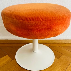 Mid-Century Vintage Metal Stool- 1960&#39;s