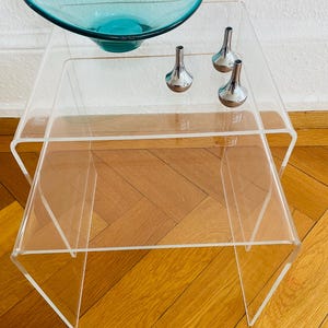 Vintage Mid-Century Plexiglass Set of 2 Small Nesting Tables - Space Age Decor 1970's