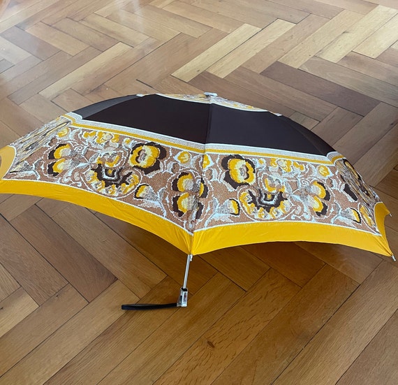 Vintage Multi-Color Umbrella 1970s - image 1