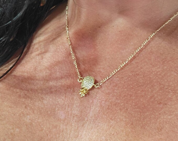 Pineapple Necklace / Upsidedown Pineapple Swinger Necklace
