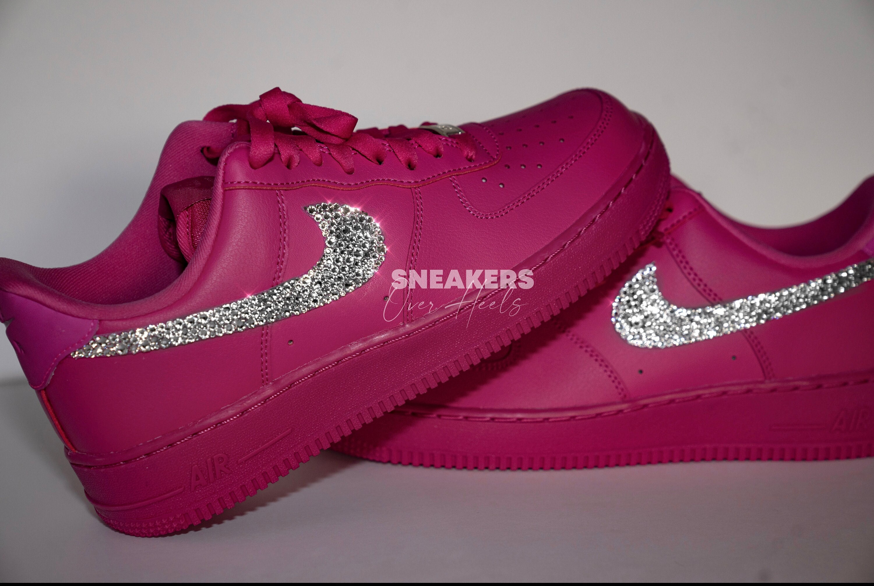 low top hot pink air force ones