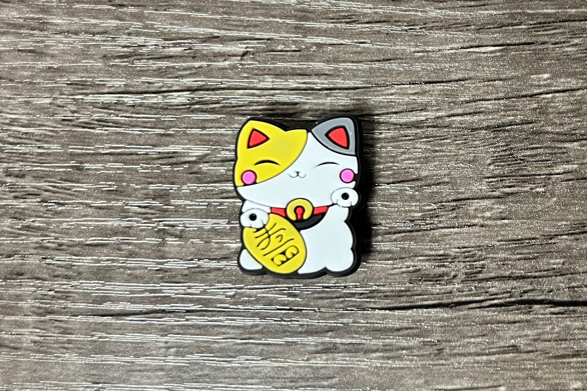 Lucky outlet cat jibbitz