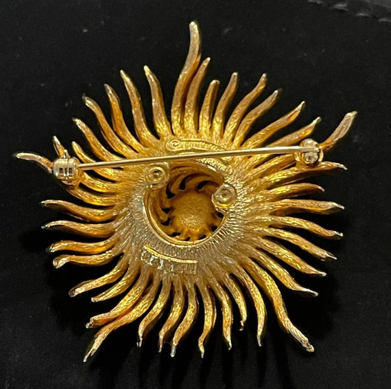 Stunning Signed Vintage Marcel Boucher Brooch - image 2