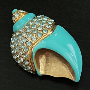 Gorgeous Vintage Blue Rhinestone Shell Brooch