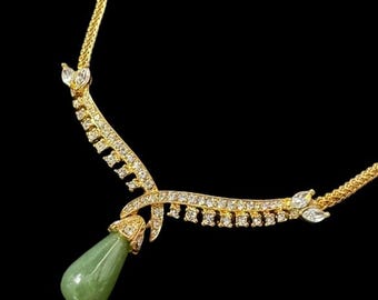 Seltene Oscar de la Renta Gold Halskette mit Jade und Kristallen