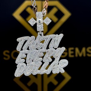 Colgante de moissanita personalizado, colgante de letra personalizada VVS Moissanite, colgante de moissanita VVS con letra personalizada, colgante de moissanita VVS de hip hop de plata