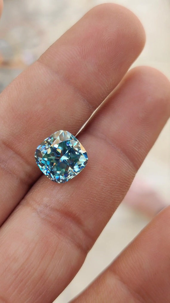 Blue on sale moissanite price