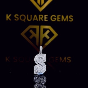 Colgante con letra inicial de moissanita VVS en plata de ley 925, colgante con nombre inicial para hombre, oro macizo de 14 quilates, colgante de regalo con letra S de moissanita