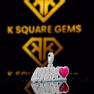 Pingente de letra hip hop personalizado com coração rosa, personalize seu nome, pingente pequeno de hip hop, pingente de moissanita, joias hip hop Ice Out