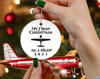 Custom Year Pilot Christmas Ornament - Private, Commercial, Airline