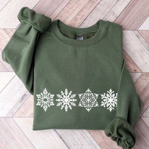 Snowflake Shirt, snowflake sweatshirt, Let it Snow, Winter Sweatshirt, Snowflake Sweater, Christmas Sweater, Cute Winter Sweatshirt