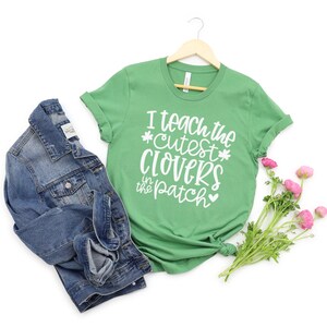 St Patricks Day TShirt für Lehrer, St Pattys Lehrer Tee, Grünes Tshirt für Lehrer, St Patricks Tee für Frauen, Shamrock Tshirt, Green T