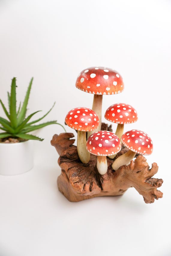 huge Painted Wooden Red Toadstool Mushroom Sculpture – Fairy Garden Décor, Rustic Woodland Ornament, Artisan Wood Carving, Whimsical Gift