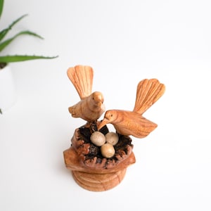 Hand-Carved Wooden Love Birds with Nest: Rustic Bird Sculpture