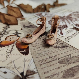 Zapatos vintage para muñeca Blythe: botas de cuero hechas a mano (3 cm)