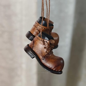 Handmade Leather Boots for Blythe Doll: Miniature Shoes (3.0cm)