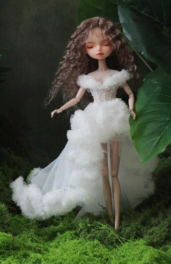 White Princess Dress for Blythe Doll: 1/6 Scale Outfit - Etsy Israel