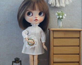 Vintage White Nightgown: Blythe Doll Clothes, OB24/OB22 Doll Skirt