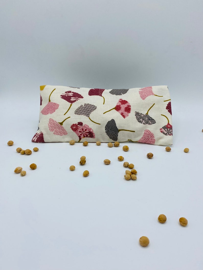 Dry hot water bottle with removable cherry stone cover 40 feuilles ginko