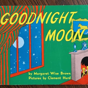 Goodnight Moon Board Book - Margaret Wise Brown - Vintage Bedtime Picture Book