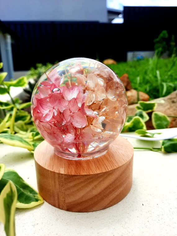 Resin Lamp Real Dried Flowers Resin Night Light Gift
