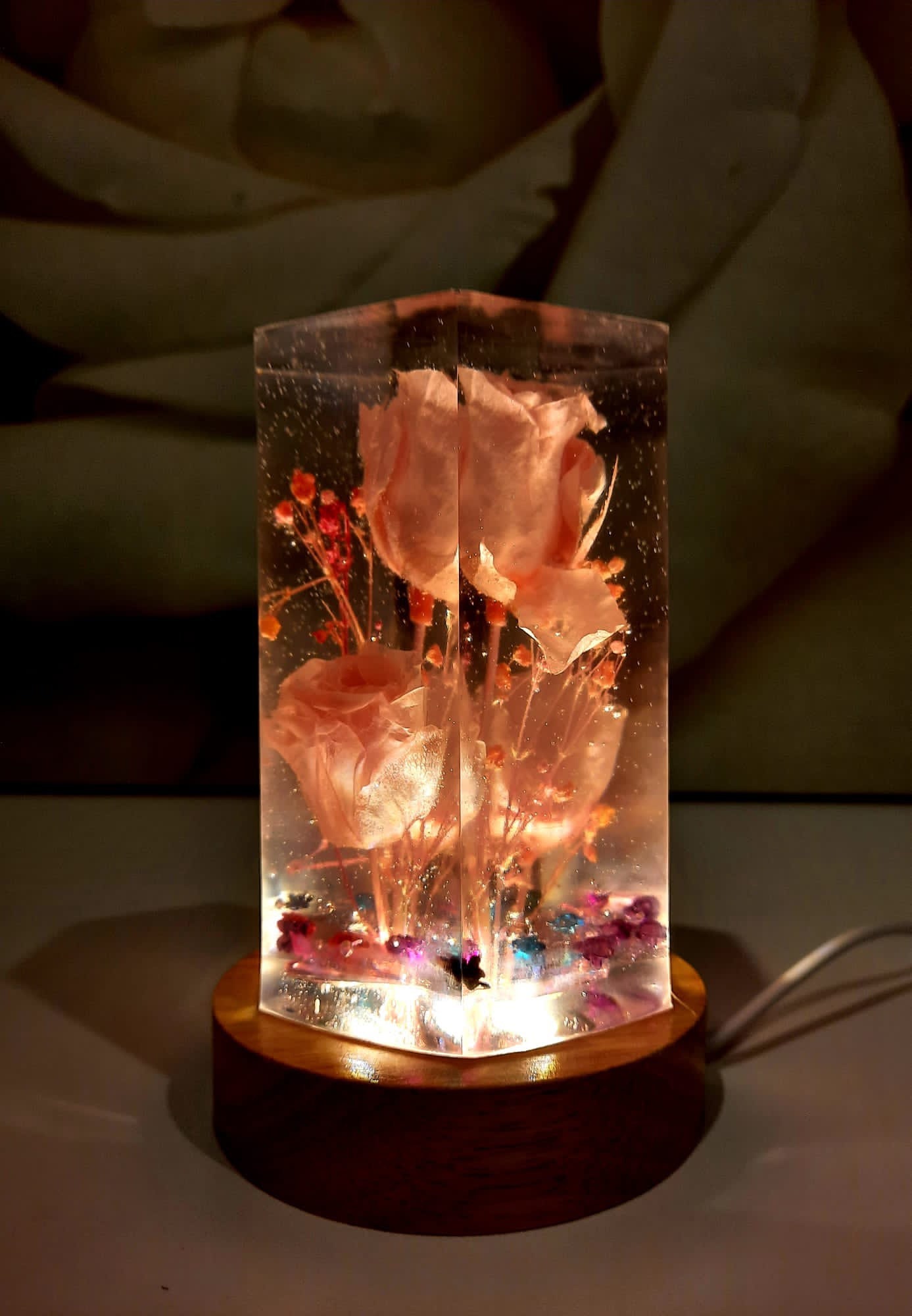 Globe Amaranth Light Sculpture Real Flower Lamp Resin Lamp Preserved  Flowers Accent Lamp Pink Dried Flowers Nature Lamp 