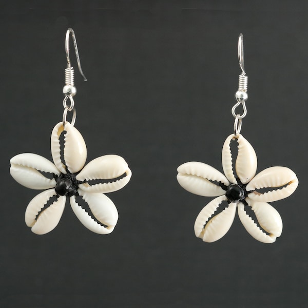 Elegant White Kauri Shell Cowry Shell Shell Earrings Earrings Earrings Earrings Handmade
