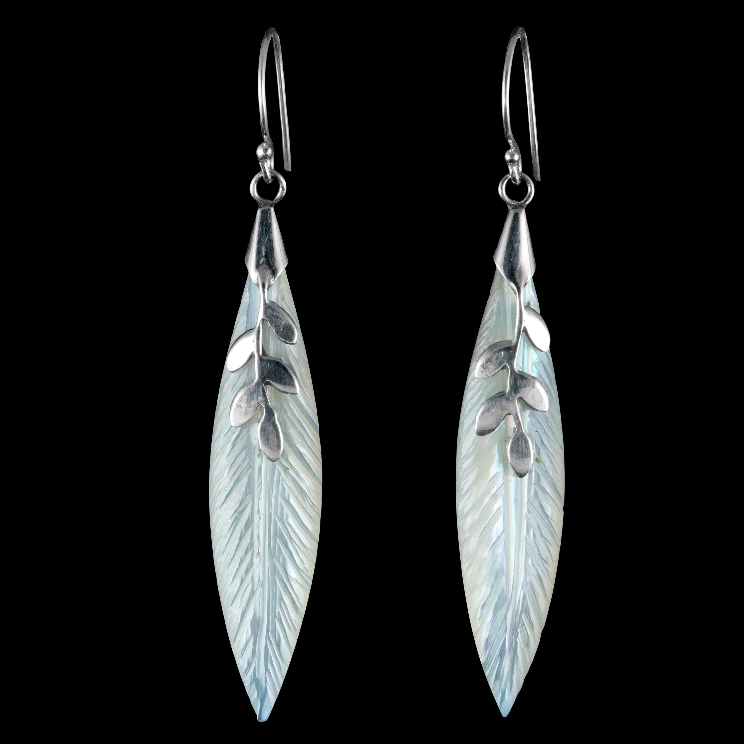 925 Silber Ohrringe Damen Hängeohrringe mit Perlmutt florales Design
