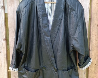 Vintage women's black leather jacket,Yorn Boutique leather jacket,80's jacket