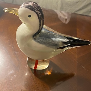 Vintage and very unique blown glass seabird or sea gull in Murano like  form