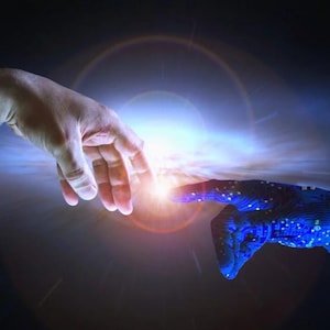 以下が含まれることがあります： 人間の腕がロボットの腕に触れようとしています。両方の腕は背景の明るい光に向かって伸びています。