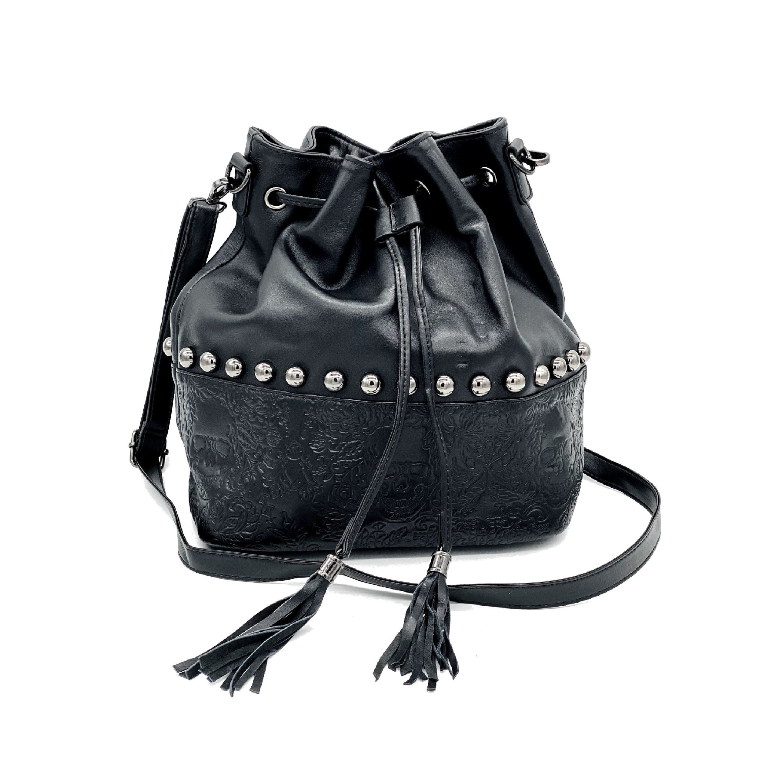 Studded black leather crossbody bag - BO331MA - Cuadra Shop
