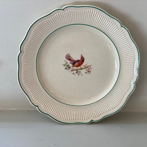 Two Royal Doulton Scalloped Bird Plates in Green and White