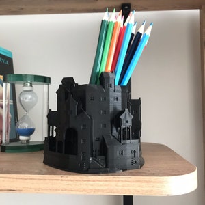 Castle & Chateau Pen Cup , Pen Holder / 360 Degrees Model / Made From Organic PLA Plastic / 3D Printed